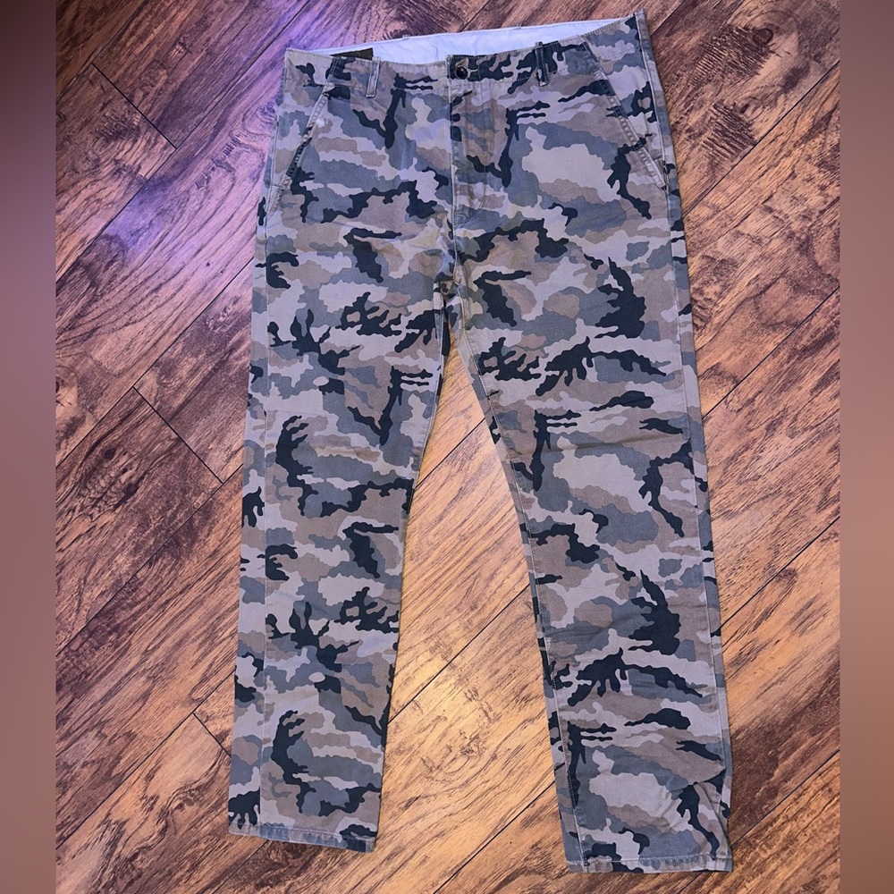 LEVI’S Camo Men’s Pants